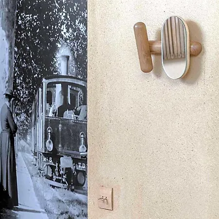 Ancienne Fabrique De Soie A La Galiciere Bed and Breakfast 3*